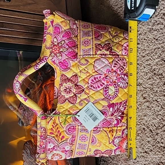 VERA bradley purse nwt Vera bradley purse retired Vera bradley purse retired - Picture 3 of 16